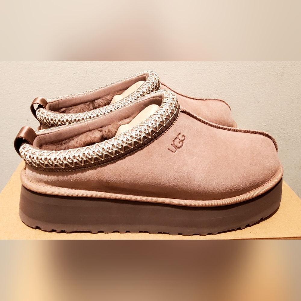 UGG Tazz II Rocky Oak - Women's Beige Suede Platform Slippers